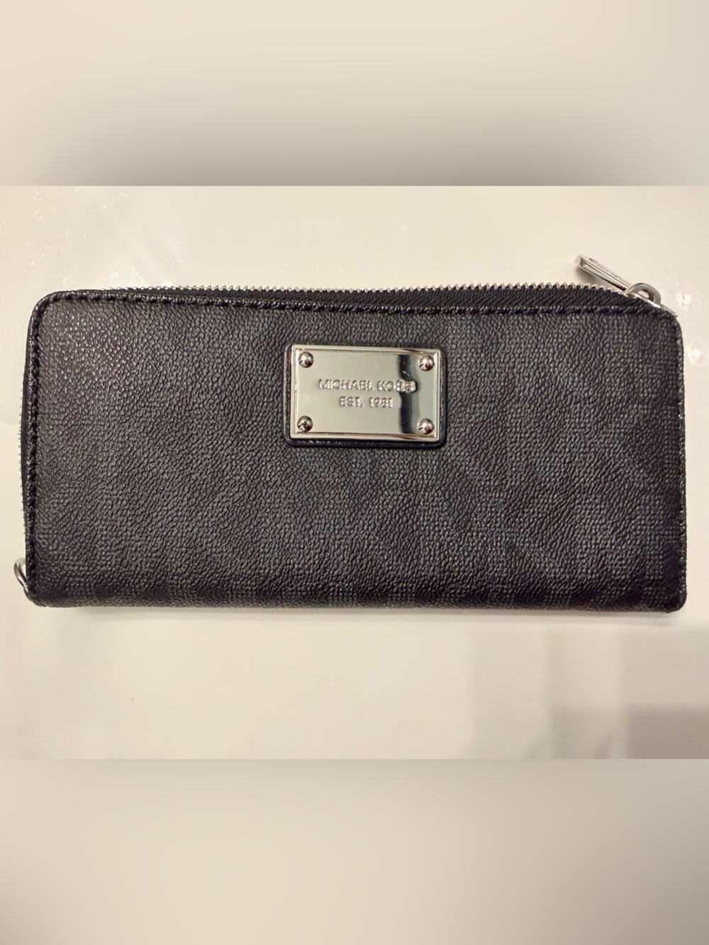 Michael Kors Black Leather Zip Card Holder with Silver Plate